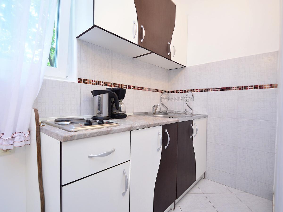 Apartment Mira-1 By Interhome